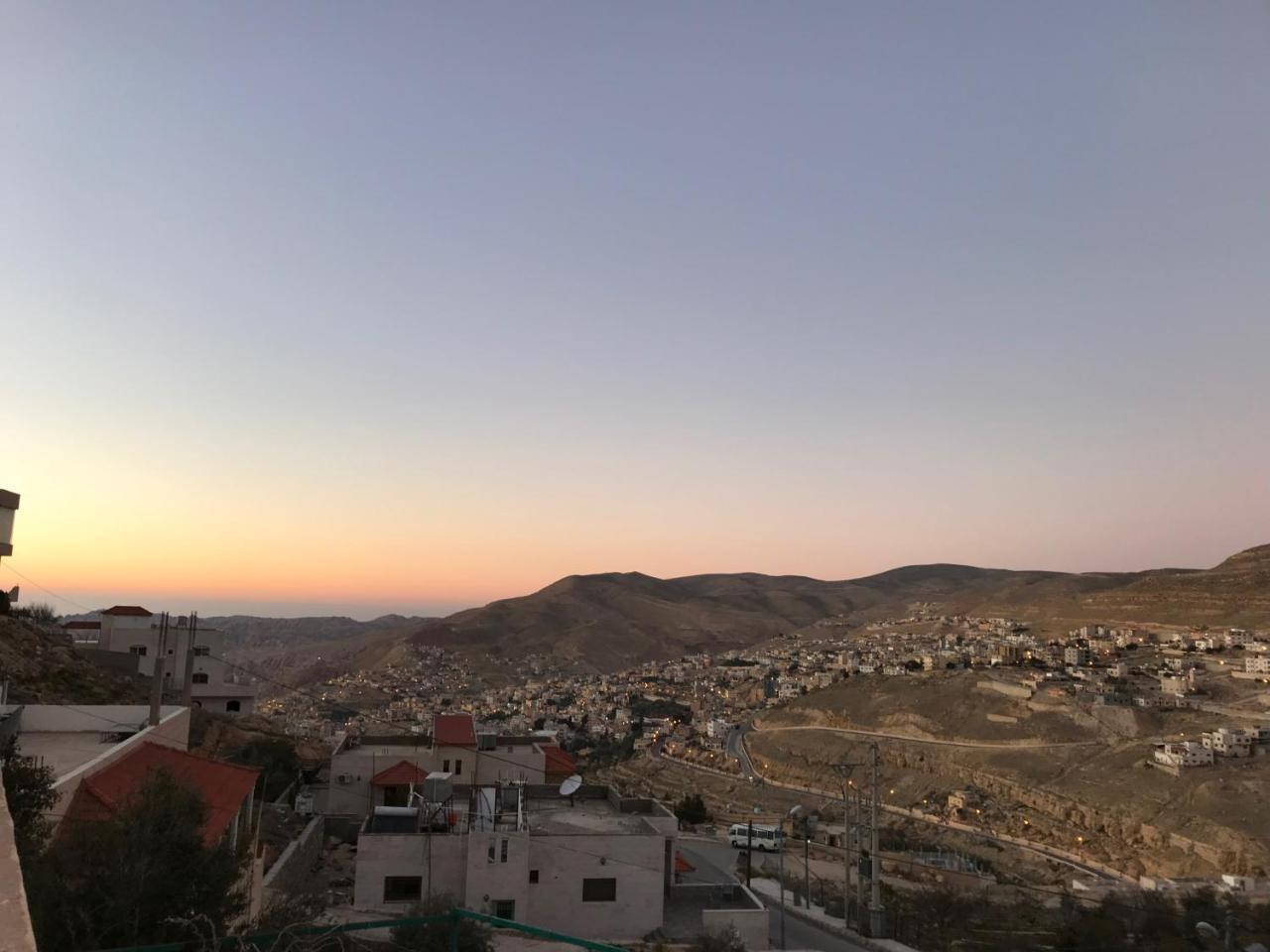 Panoramic View Hotel Wadi Musa Buitenkant foto